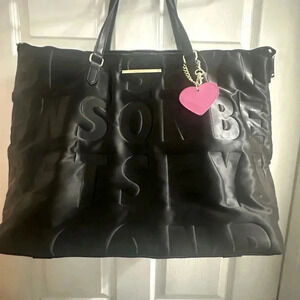 Betseyville by Betsey Johnson Black Quilted oversized Tote/shoulder Bag